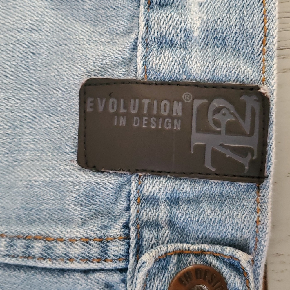 Evolution In Design Distressed Blue Denim Men's Jacket. Large. - Picture 5 of 9